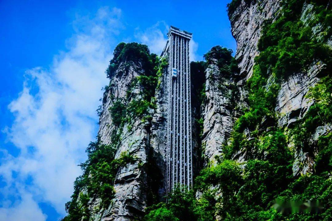 zhangjiajie bailong elevator .webp